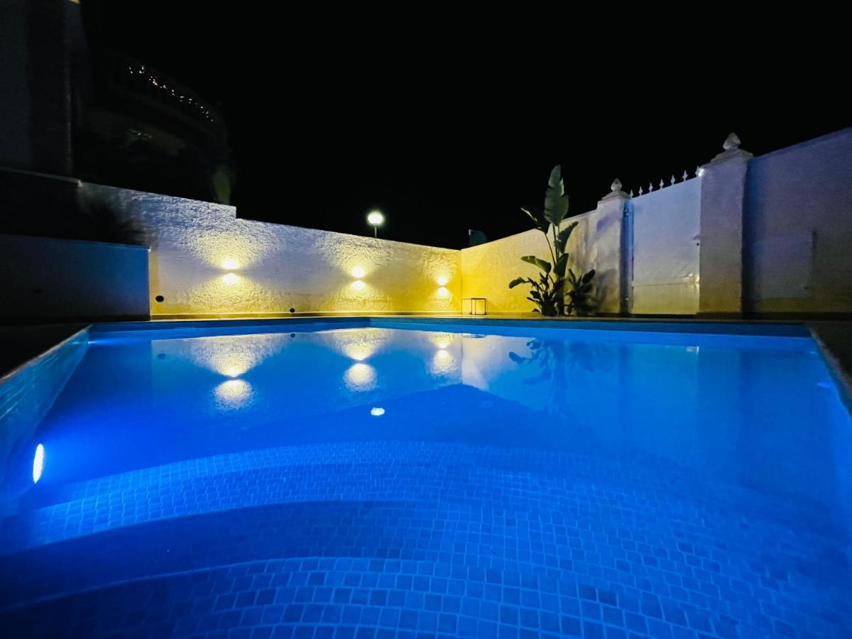 Casa Azure Villa กราน อาลากันต์ ภายนอก รูปภาพ