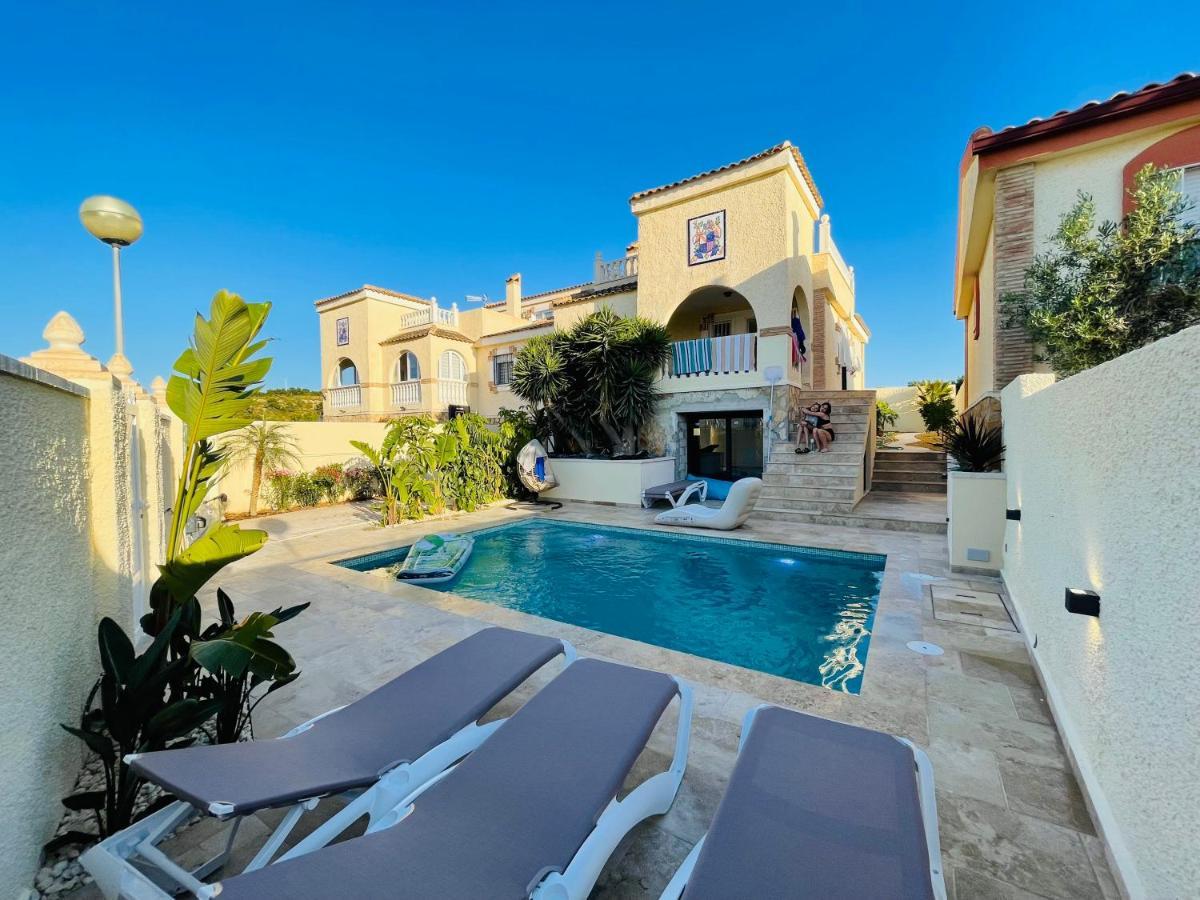 Casa Azure Villa กราน อาลากันต์ ภายนอก รูปภาพ